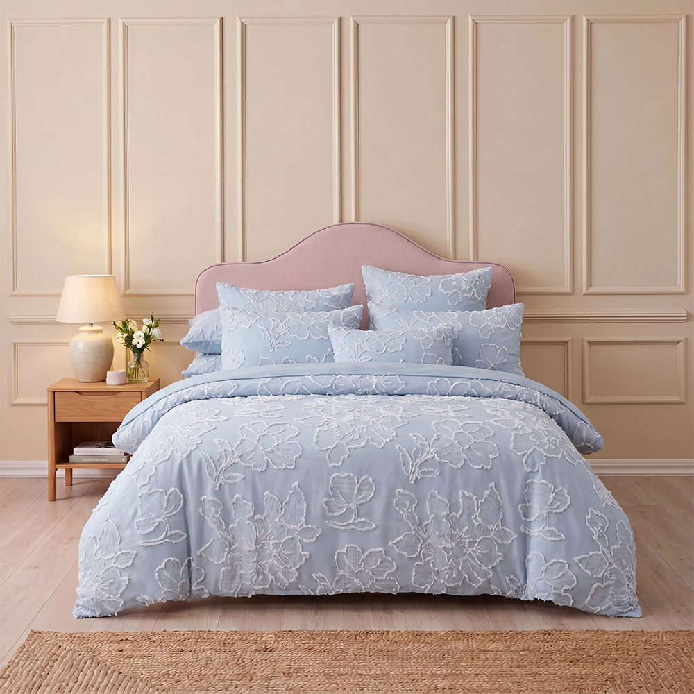 Floral Waffle Clipped Jacquard Comforter Set